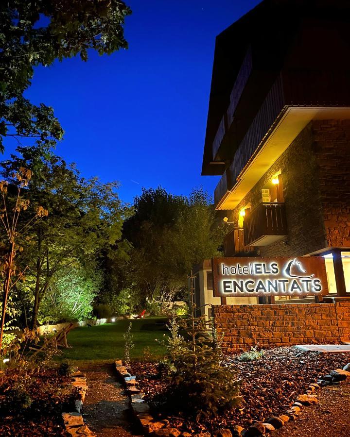 Hotel Els Encantats Espot Exterior photo